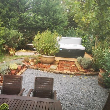Kuria Apartman With Private Jacuzzi And Pool Budapest Esterno foto