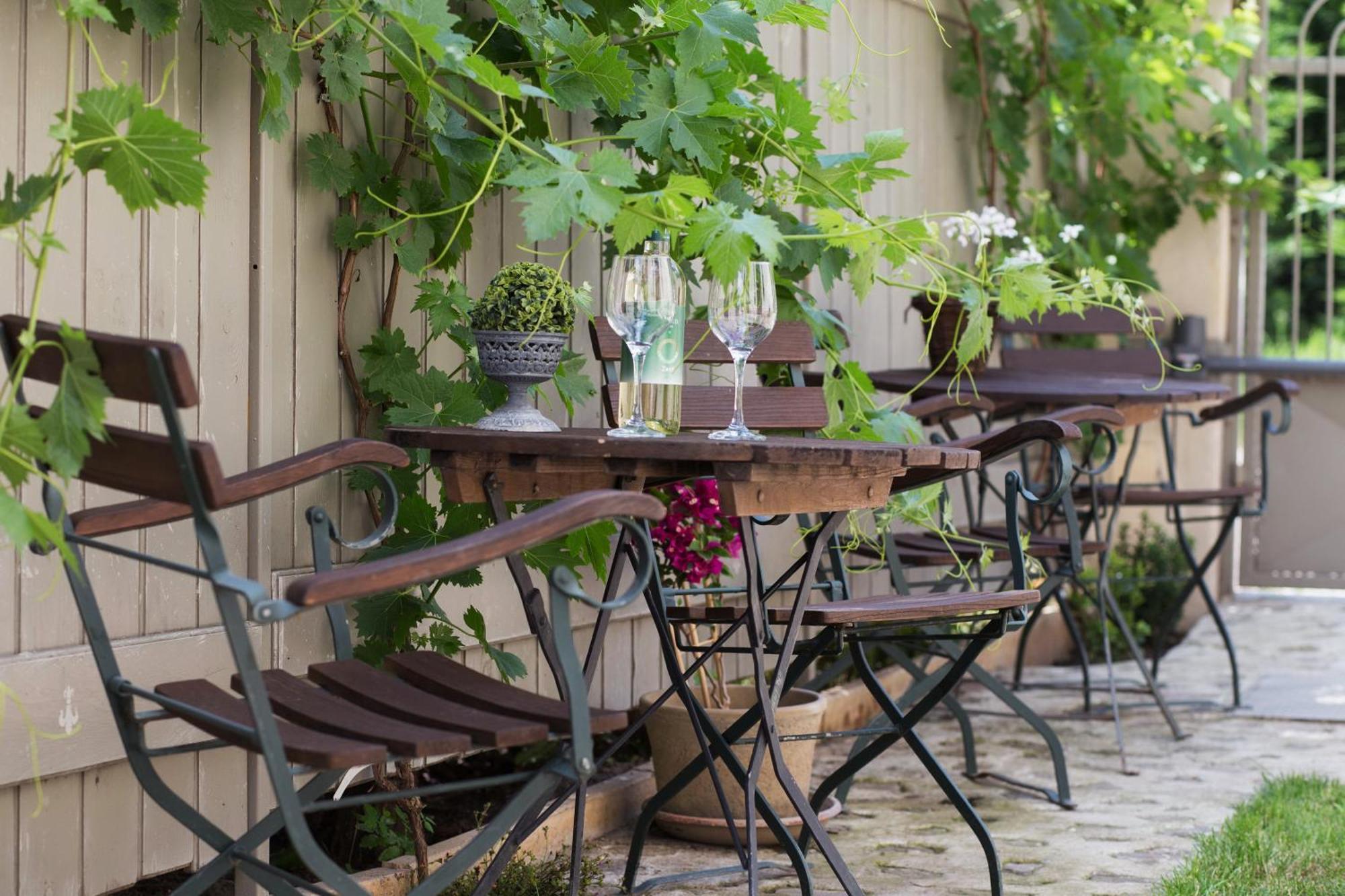 Kuria Apartman With Private Jacuzzi And Pool Budapest Esterno foto
