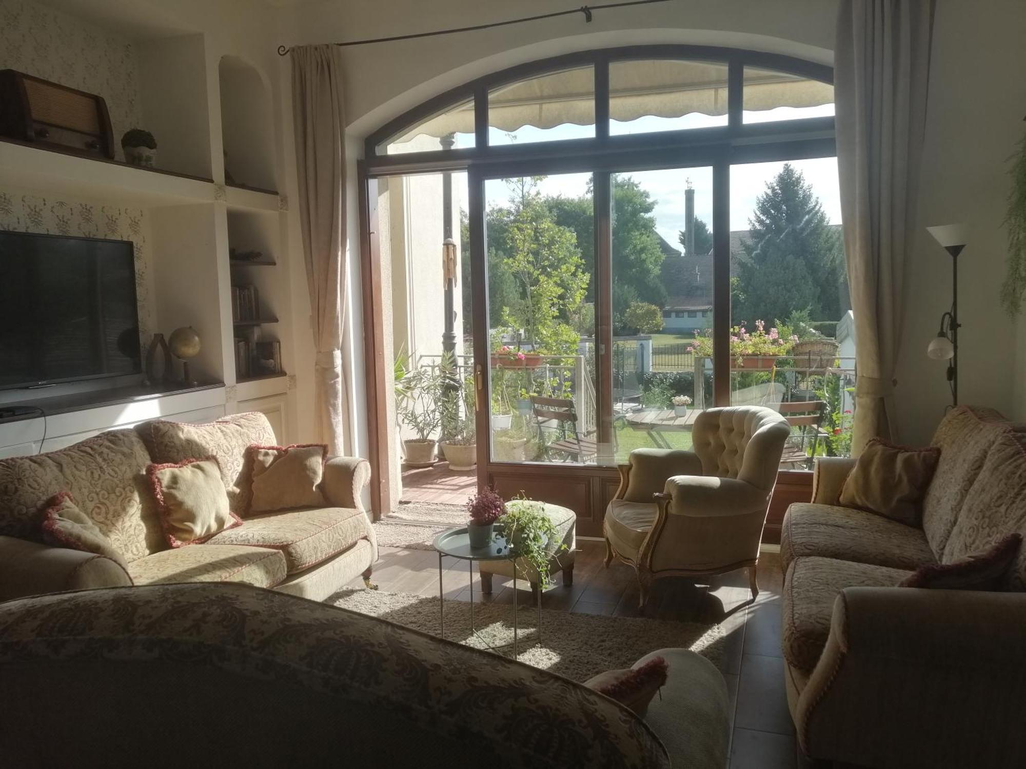 Kuria Apartman With Private Jacuzzi And Pool Budapest Esterno foto