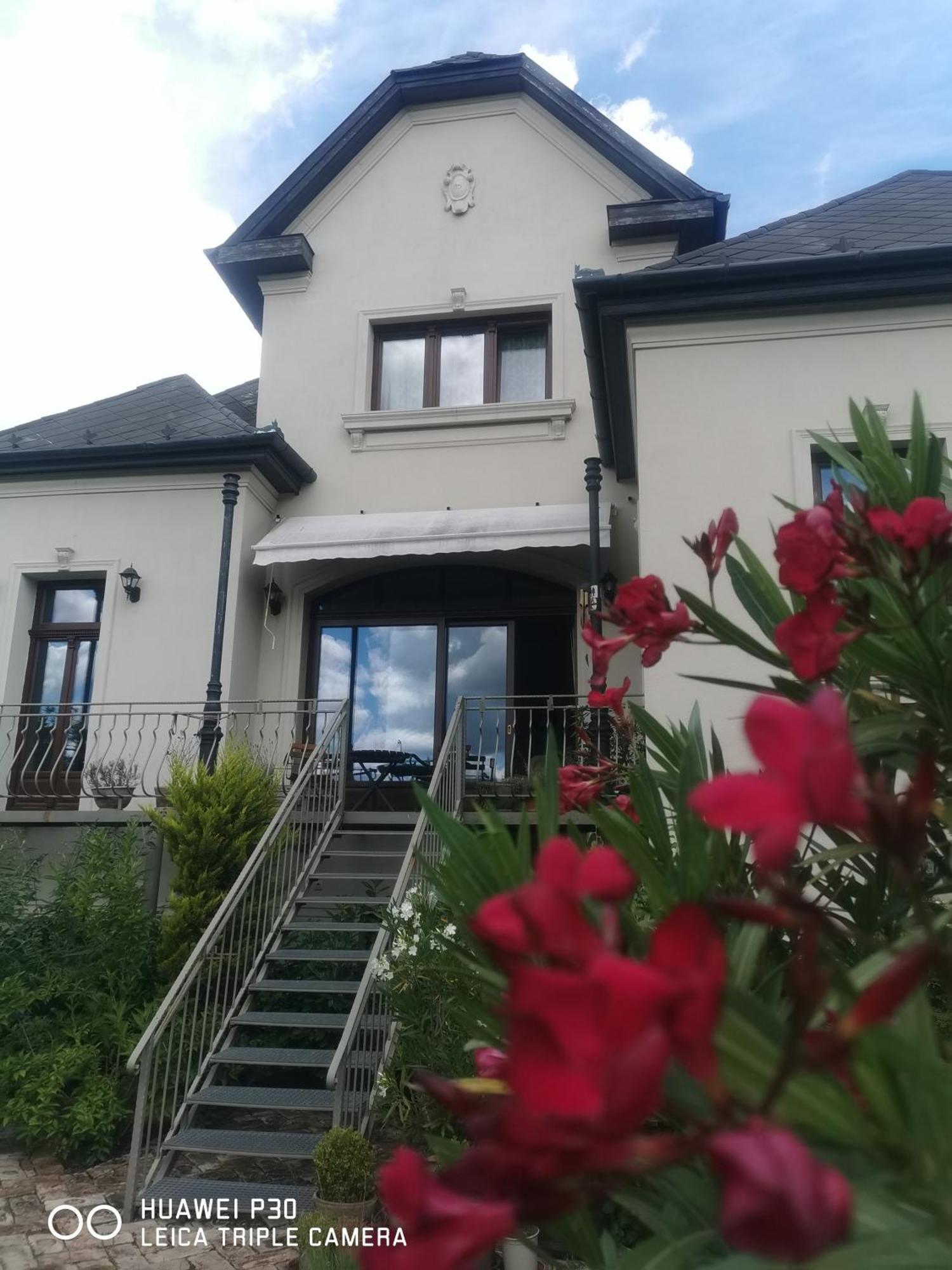 Kuria Apartman With Private Jacuzzi And Pool Budapest Esterno foto