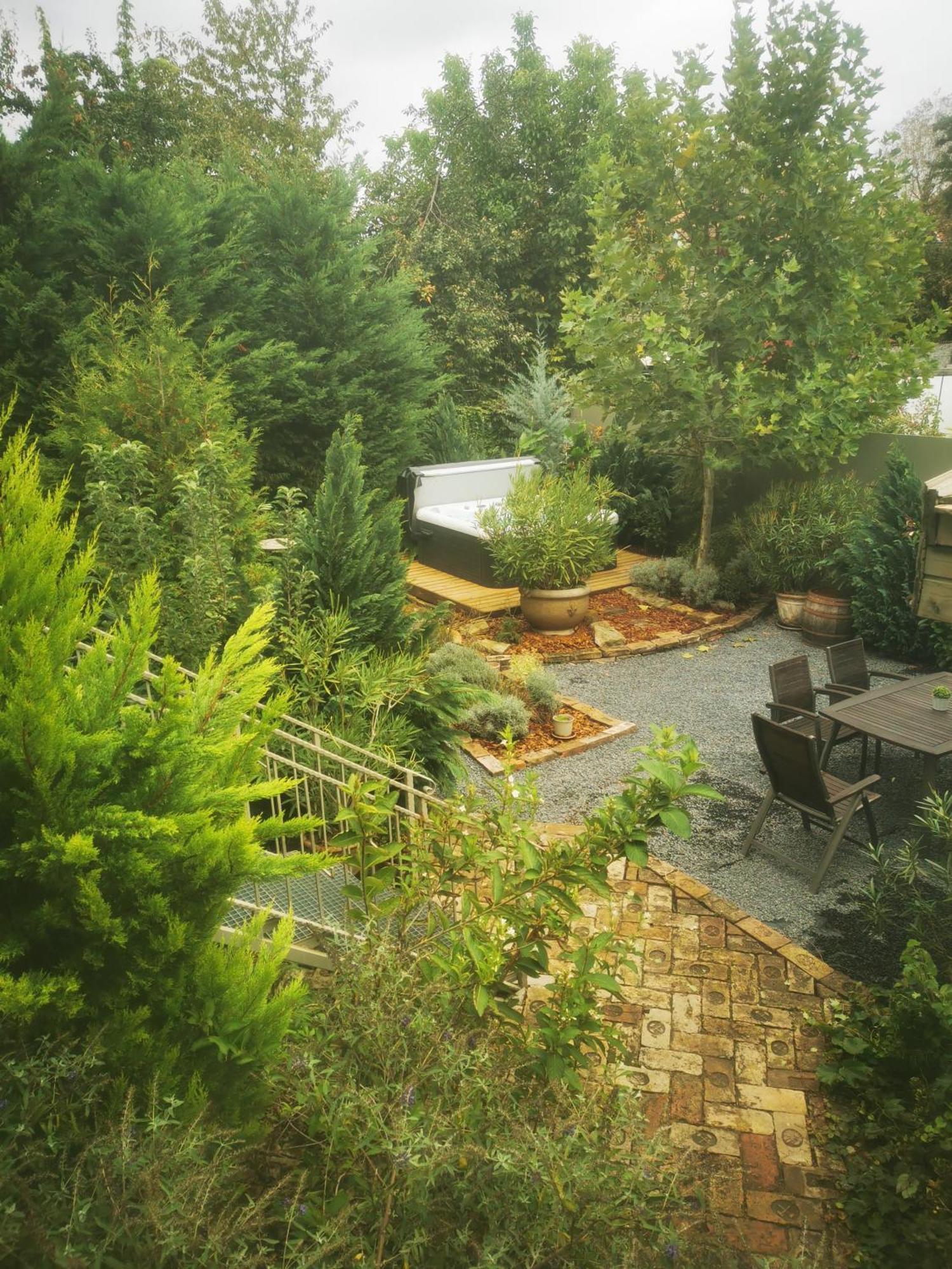 Kuria Apartman With Private Jacuzzi And Pool Budapest Esterno foto