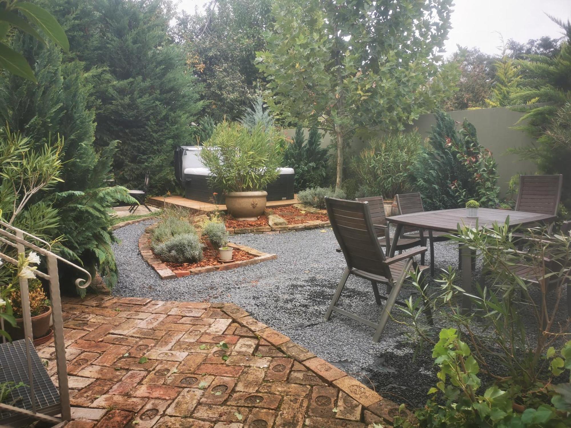 Kuria Apartman With Private Jacuzzi And Pool Budapest Esterno foto